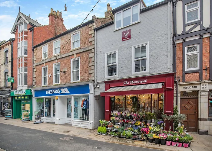 度假居 Nest 惠特比